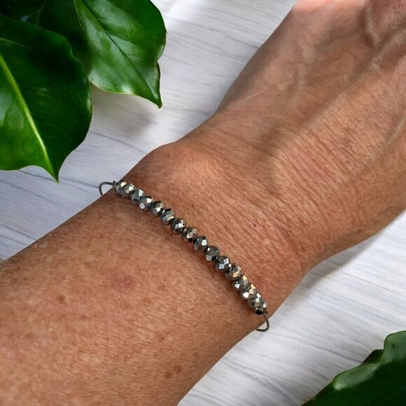 Adjustable Silver Tone Metal Beaded Charm Bangle Bracelet - Picture 3 of 5
